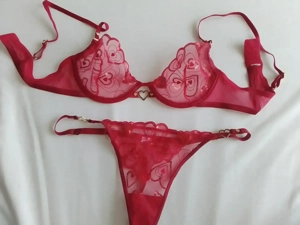 Verführerisches Dessous Set Gr 75B XS in red Bild 4