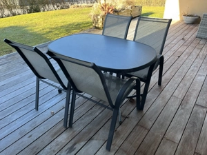 Gartentisch und Stühle Bild 2
