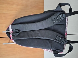 Neuwertiger Rucksack von Adidas Bild 2