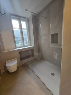 Zwei Zimmer in 3er-WG | 21,7 24,4 m  | renovierter Altbau, Erstbezug | Feldkirch Zentrum Bild 6