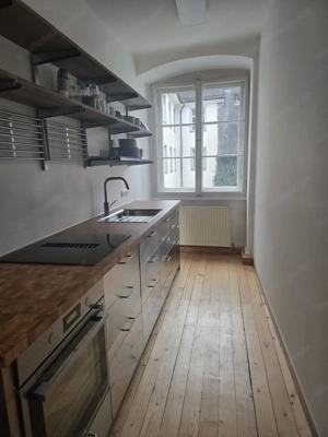 Zwei Zimmer in 3er-WG | 21,7 24,4 m  | renovierter Altbau, Erstbezug | Feldkirch Zentrum Bild 9