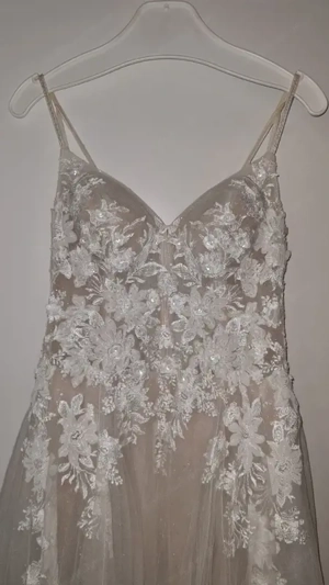 Brautkleid von Enzoani  Bild 2