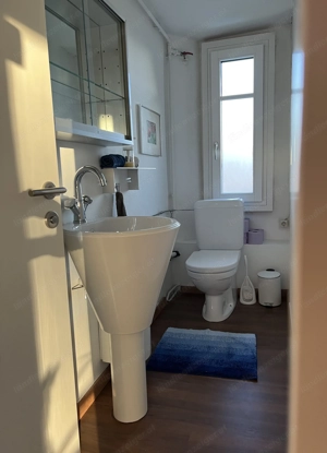 Zeitgeist im Dachgeschoß,  100 m2,   1200.- Privat Bild 13