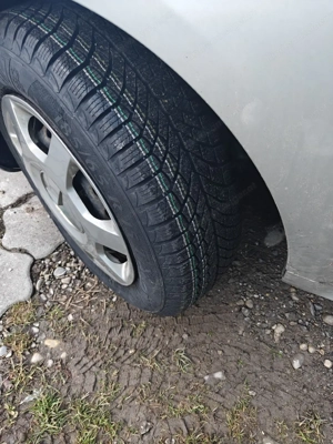 Mercedes-Benz A-Klasse A150 TÜV bis 2027 Bild 6