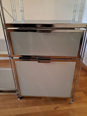 Garderobe aus Metall Bild 2