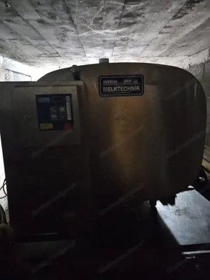 Milchtank zu verkaufen Bild 4