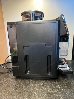 KRUPS Sensation Milk Kaffeevollautomat Bild 3