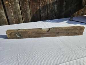 uralte Wasserwaage zu verkaufen