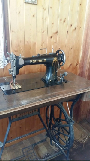Antik - Nähmaschine Bild 3