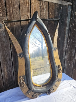 Vintage Pferdekummet - Pferdehalter zu verkaufen - mit Spiegel