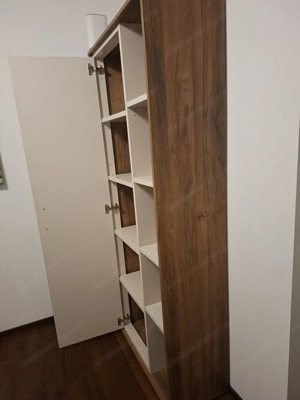 Kasten Schrank Bild 2