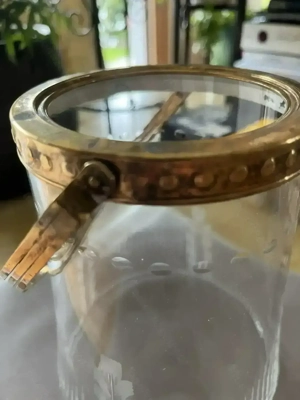 Handgeschliffenes Glasgefäß  Bild 5