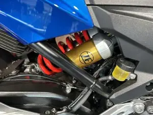 BMW F 900 XR  Bild 4