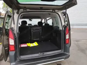 Peugeot Partner Tepee Bild 11