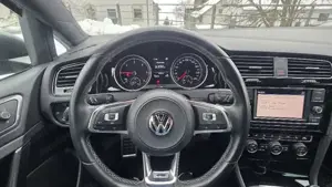 Vw Golf R-Line 4Motion  Bild 5
