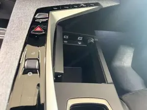 Peugeot 5008 Bild 19