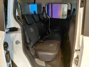 Ford Tourneo Courier Bild 10