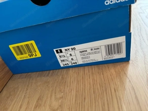 Adidas Sneaker NEU Bild 4