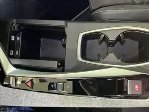 Peugeot 5008 Bild 19