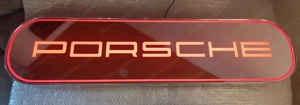 Porsche Leuchtreklame 
