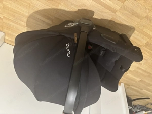 Nuna Babyschale   Autositz mit Sonnendach Bild 5