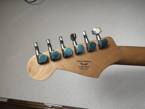 Squier Stratocaster in California Blue Bild 7