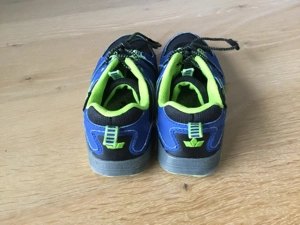 Tolle Kinder-Sneakers Gr. 31, toller Zustand, s.B+T v.  LICO  m. Schnellverschluß  Bild 2