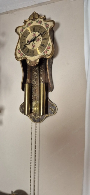 Landhaus-Wanduhr mit Gewichten Bild 2