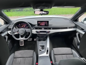 Audi A4 2.0 tdi S-line Bild 2