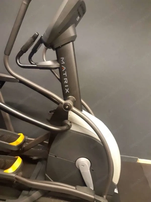 Matrix Crosstrainer Bild 3