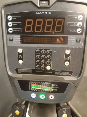 Matrix Crosstrainer Bild 4