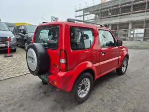 Suzuki Jimny Bild 14