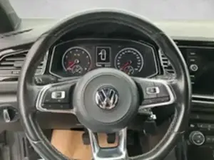 VW T-Roc Design Tsi Bild 6