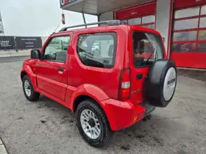Suzuki Jimny Bild 9