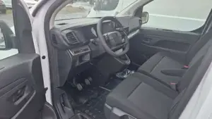 Peugeot Expert Tepee Bild 6