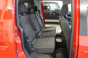 VW Caddy Bild 16