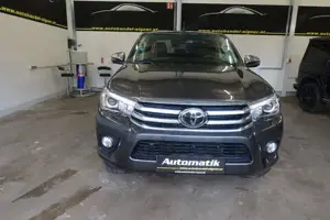 Toyota Hilux Bild 2