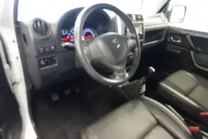 Suzuki Jimny Bild 5