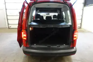 VW Caddy Bild 15
