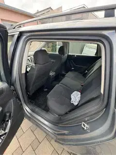 VW Passat 1.9 tdi Bild 2