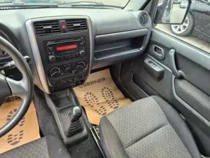 Suzuki Jimny Bild 20