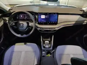 Skoda Octavia Combi Exclusive 2.0 TDI 150 PS DSG Neues Modell Navi-... Bild 10