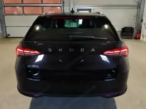 Skoda Octavia Combi Exclusive 2.0 TDI 150 PS DSG Neues Modell Navi-... Bild 5