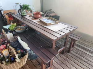 Gartentisch mit Sitzbänken   Sehr guter Zustand   Komplettes Set Bild 2