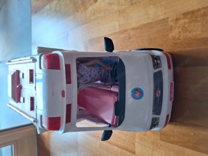 Barbie Rettung- und Krankenwagen