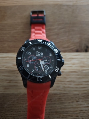 ICE Watch Chronograph schwarz rot  Bild 2
