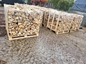 Hochwertiges Brennholz Eiche, Buche, Hainbuche, Birke und Esche    2 4 Jahre natürlich getrocknet    Bild 2