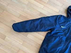 Nike Jungenjacke Frühjahr Gr.147-158 Bild 4