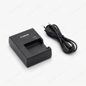 Canon eos 2000D + EF-S 18-55mm Objektiv und Zubehör Bild 4