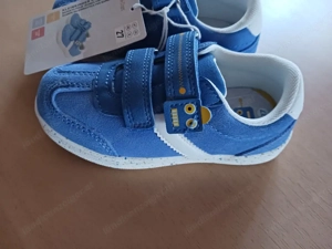 Turnschuhe Gr. 27 NEU